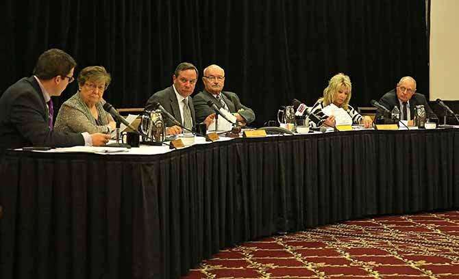 Commission rejects Cedar Rapids casino proposal