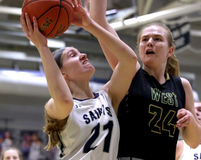 Iowa high school girls’ state basketball 2022: Tuesday’s games