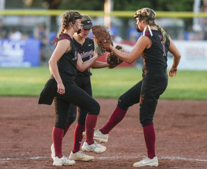 Mount Vernon’s ‘Girls of Summer’ chase a state softball championship Friday