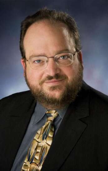 University of Iowa professor Michael Flatte accused of abusing position, mismanaging funds