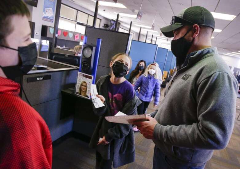 Appointments at Iowa drivers’ license offices a success, state says