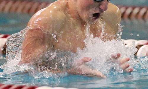 Noah Faldet flying solo at state for Decorah boys’ swimming