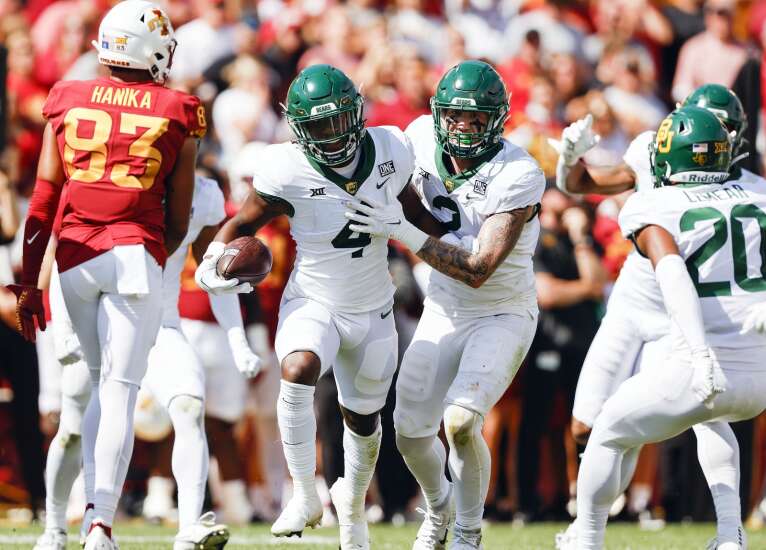Iowa State doomed by costly penalties, ill-timed mistakes in 31-24 home loss to Baylor