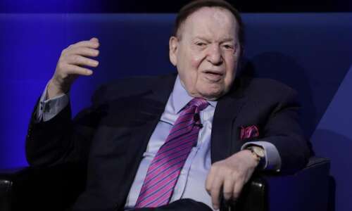 Casino mogul and power broker Sheldon Adelson dies