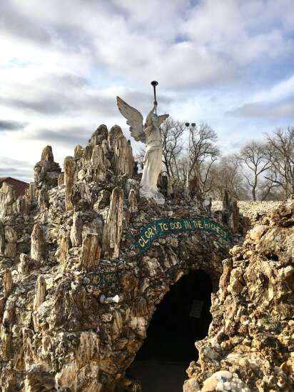 A Day Away: Iowa’s ‘8th Wonder of the World,’ the West Bend Grotto of the Redemption