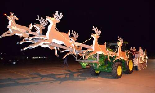 Fairfield Rotary plans Christmas Eve Parade