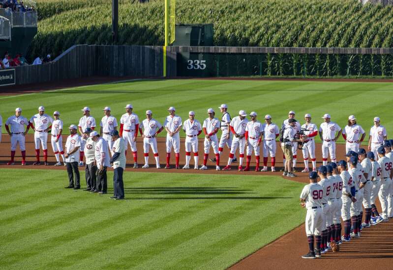 Field of Dreams Game: Cincinnati Reds to play Chicago Cubs in 2022