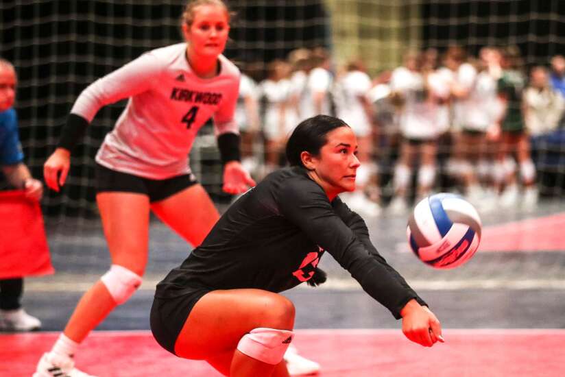 Photos: Kirkwood vs Moraine Valley in the  NJCAA Volleyball Division II Championships first round 
