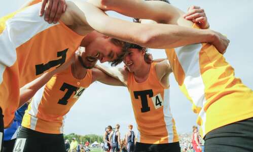 Tipton wins first state 3,200-meter relay title in 20 years