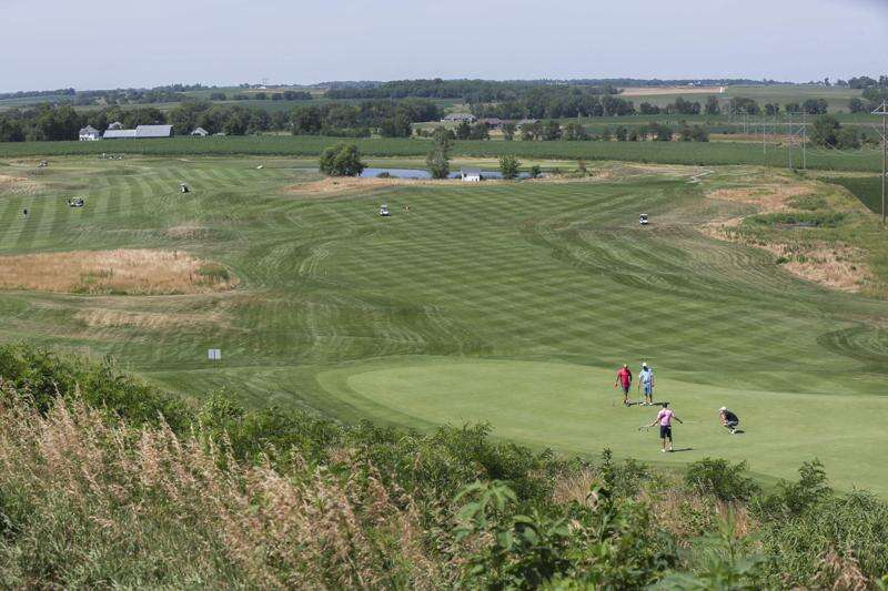 Saddleback Ridge Golf Course to add villas, change ownership