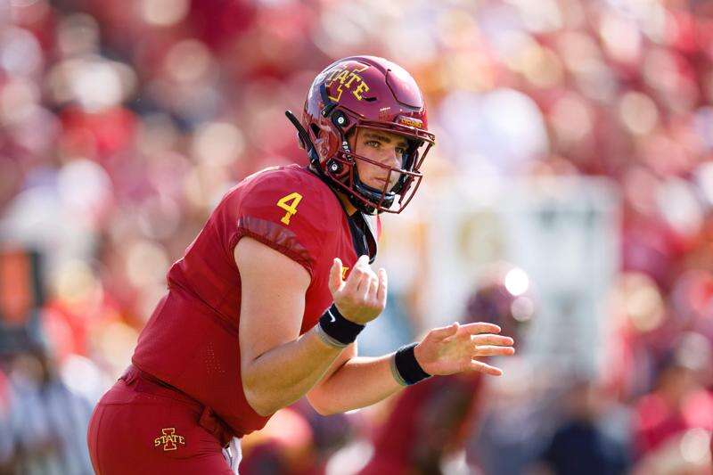 Former Iowa State QB Zeb Noland goes from grad assistant to starting QB at South Carolina