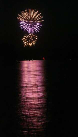 U-turn on fireworks: Cedar Rapids committee supports ban, restricting sales