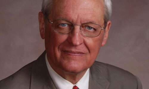 Former Iowa lieutenant governor Neu dies at age 82