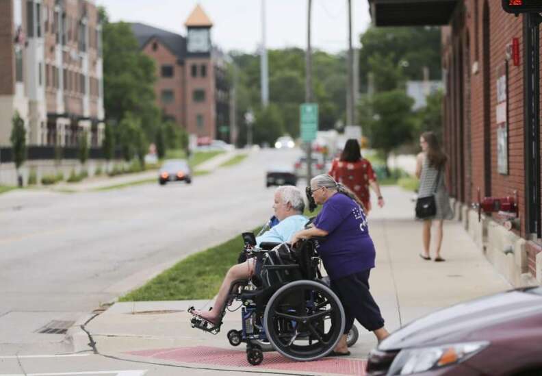 By wheelchair, Cedar Rapids faces long road to accessibility