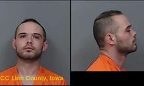 Cedar Rapids man charged with burglary, assault