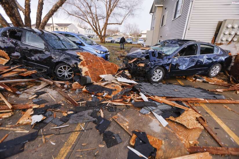 Eastern Iowa begins cleanup after ‘tornado outbreak’ destroys buildings, tosses cars