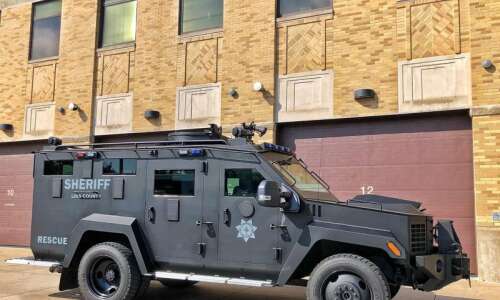 Iowa City police use two armored vehicles in search warrant