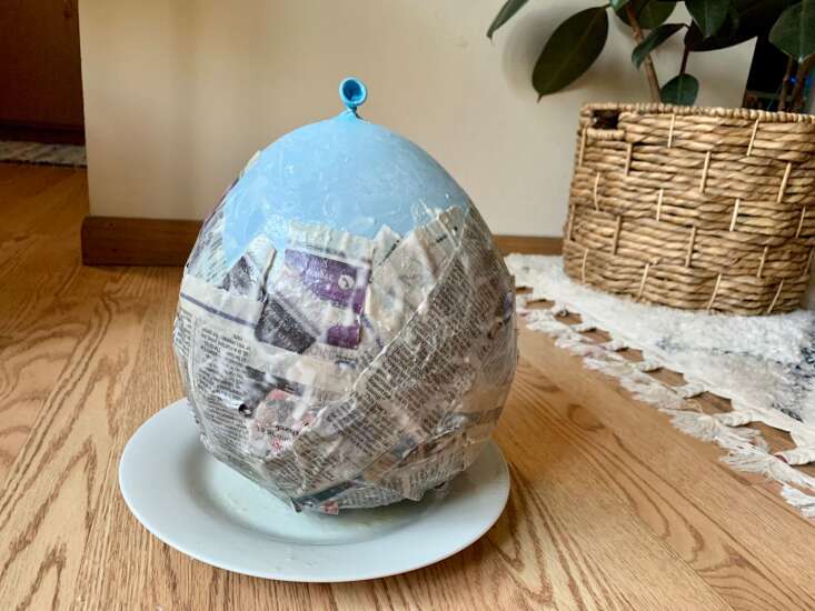 How to make (and pronounce) papier-mâché