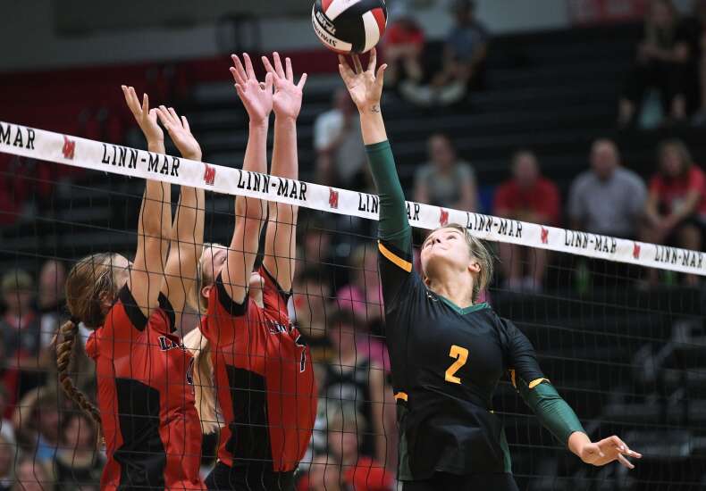 Thursday’s best: 5 area Iowa high school volleyball regional matches to watch