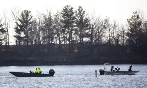 Iowa State University crew club leader: Boat capsized when winds…