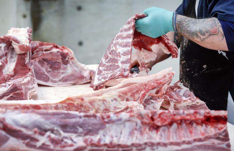 Eastern Iowa meat lockers see record sales due to processing plants’ coronavirus shutdowns