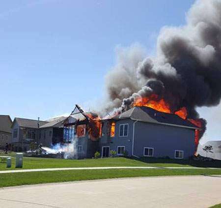 Fire destroys two Fairfax homes, children escape flames