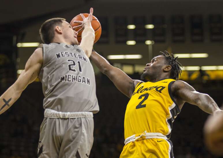 Photos: Iowa men’s basketball vs. Western Michigan