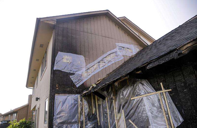 Selfless neighbors help control damage in Cedar Rapids house fire