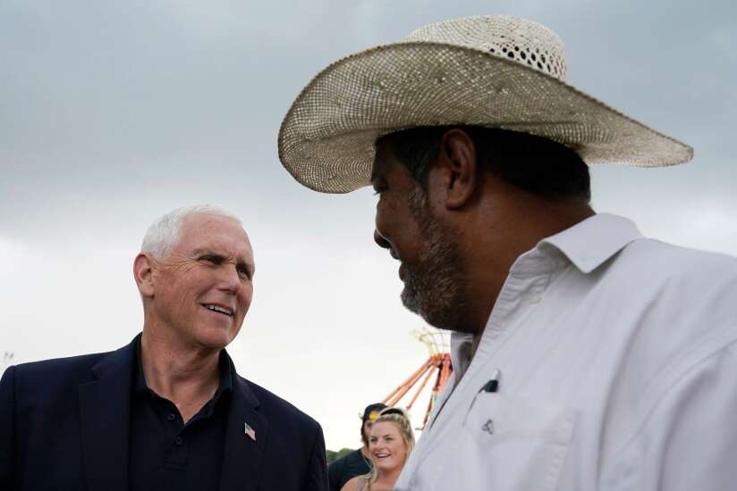 Mike Pence campaigns, takes in Iowa State Fair