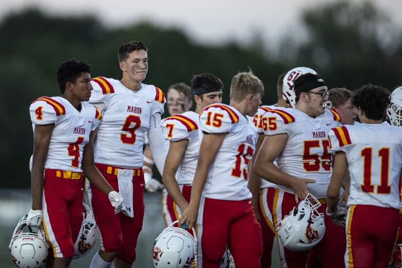 4 Downs: Gazette staff tackles questions on Iowa high school football