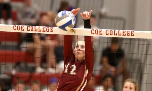 Photos: Coe volleyball sweeps Cornell