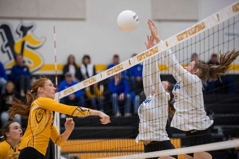 Photos: Anamosa vs Vinton Shellsburg in Iowa high school volleyball Photos: Anamosa vs Vinton Shellsburg in Iowa high school volleyball