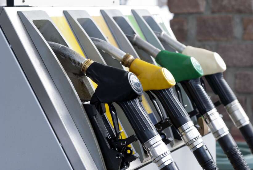 Gas prices set to fall thanks to omicron variant