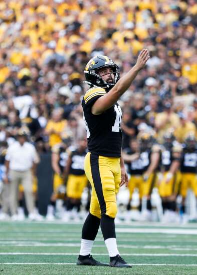 After 5 years of patience, ‘friendly rivalry,’ Caleb Shudak shows grade ‘A’ kicking for Iowa football