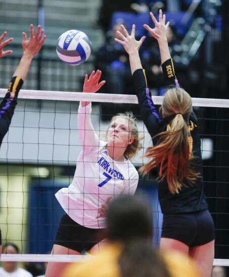 Kirkwood claws back to reach NJCAA volleyball quarterfinals
