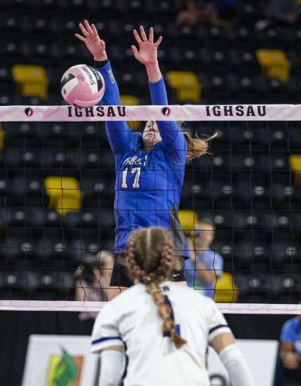 Photos: Ankeny Christian vs. Gladbrook-Reinbeck in Class 1A state volleyball championship