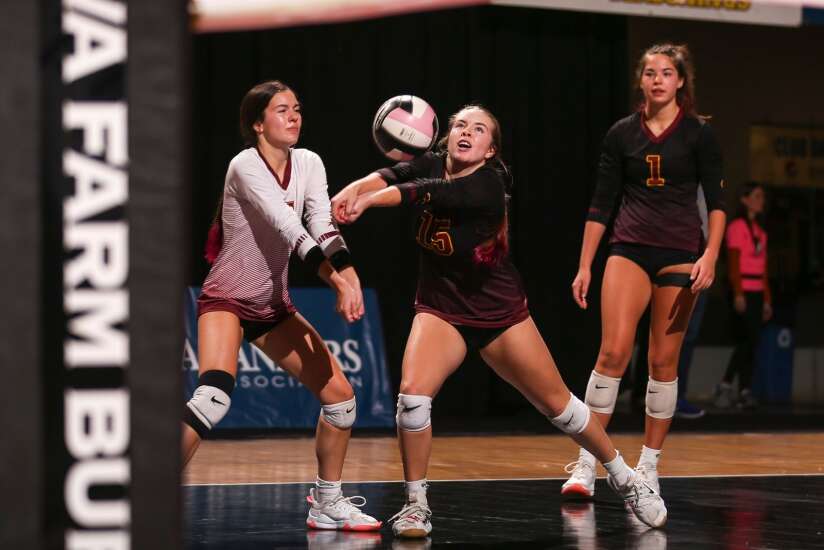 Photos: Denver vs. Boyden-Hull in Iowa high school state volleyball tournament
