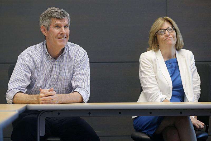 Hubbell calls for Boulton to resign, be held ‘accountable’