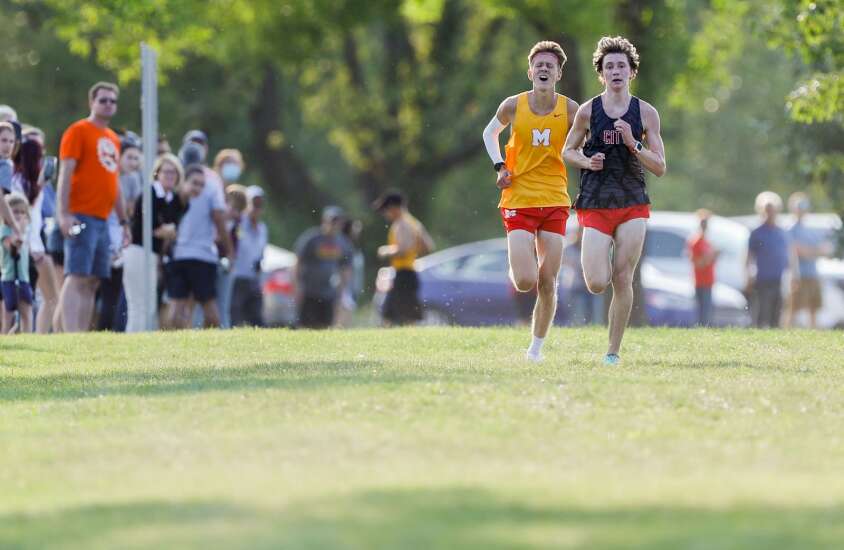 Cedar Rapids Invitational: City High’s Ford Washburn edges Marion’s Shane Erb, in record time