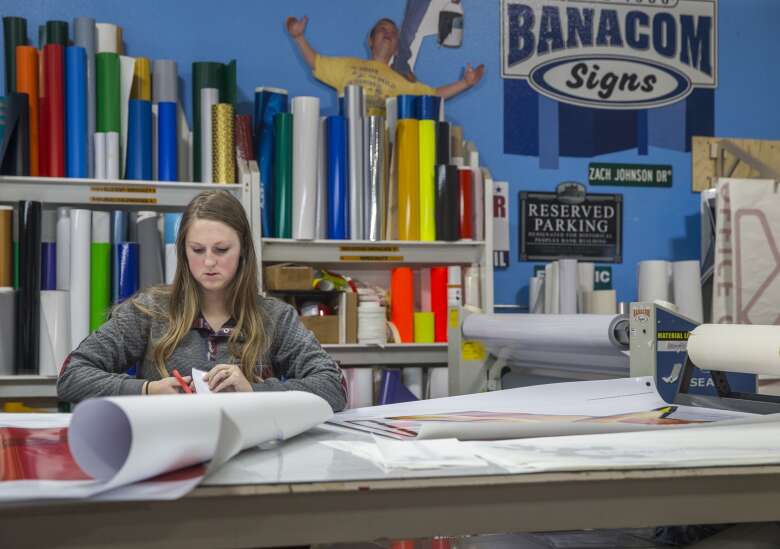 Banacom Signs in Hiawatha combines banners and tech
