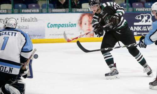 Riders rally past Lincoln, 4-3