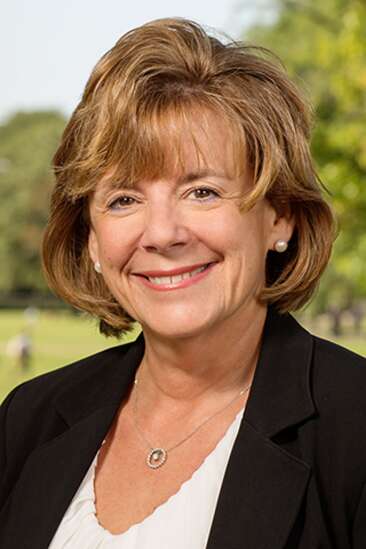 University of Iowa names University of Illinois VP Barbara Wilson second presidential finalist