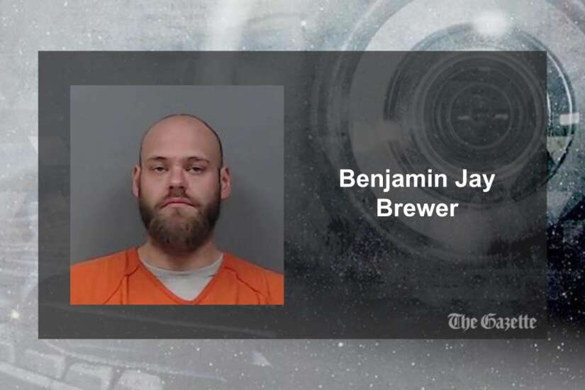 Cedar Rapids man arrested in robbery, assault with nail gun