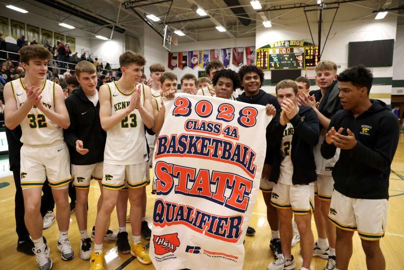 Top-ranked Kennedy back to state with methodical 76-48 substate final win over North Scott