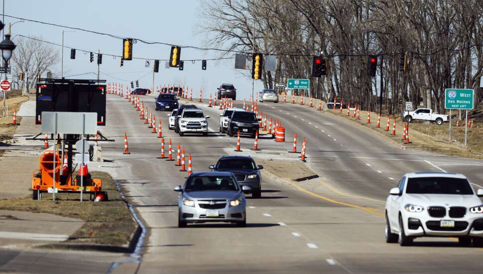 Construction begins on Coralville interchange, plus other road projects in Johnson County metro area