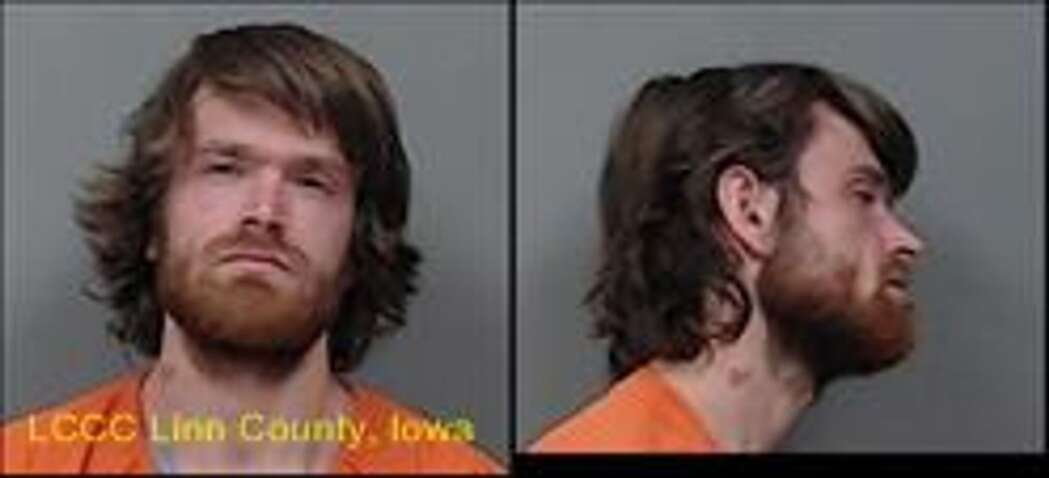 Cedar Rapids man charged with sexually abusing 11-year-old