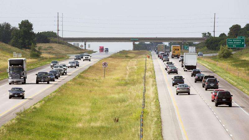 Automated car upgrades to I-380 will reduce crashes, new Iowa DOT report shows