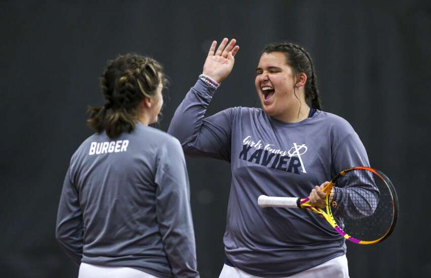 Doubles teams from Cedar Rapids Xavier, Washington aim for girls’ state tennis gold