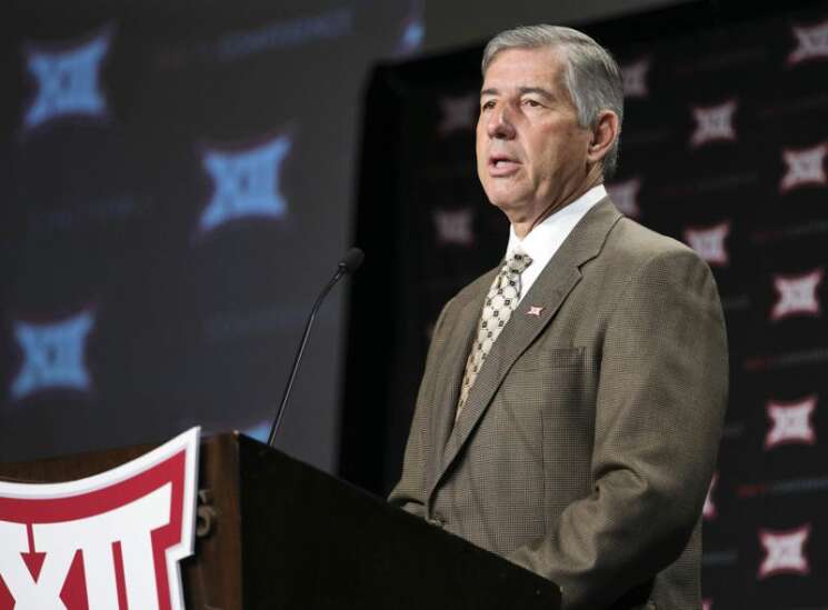 Big 12’s Bowlsby on Texas, expansion, conference title games and College Football Playoff