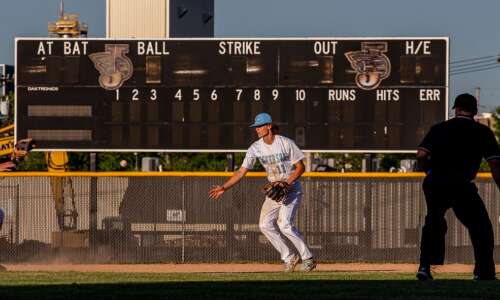 Photos: Prairie sweeps Jefferson in baseball doubleheader